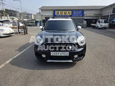2019, MINI / cooper countryman, VIN: WMWYU9104K3H02267, 43000 км., gas 2019, MINI / cooper countryman, VIN: WMWYU9104K3H02267, 43000 км., gas