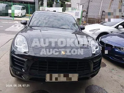 2016, Porsche / Macan, 53615 км., diesel 2016, Porsche / Macan, 53615 км., diesel