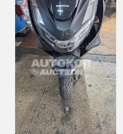 2026, Honda / pcx125, 100000 км., gas, 125 куб.см. 2026, Honda / pcx125, 100000 км., gas, 125 куб.см.