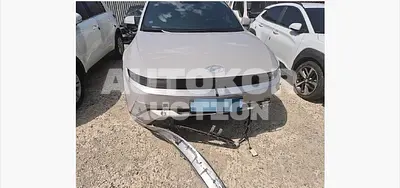 2024, Hyundai / ioniq 6, 63596 км., electric, 120 куб.см. 2024, Hyundai / ioniq 6, 63596 км., electric, 120 куб.см.