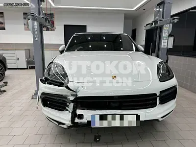 2021, Porsche / Cayenne, 60000 км., gas 2021, Porsche / Cayenne, 60000 км., gas