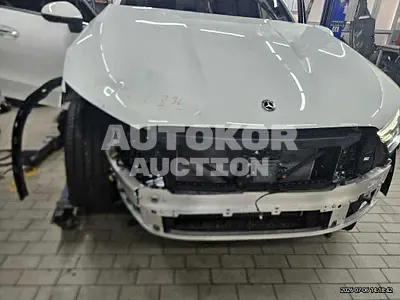 2025, Mercedes-Benz / glc, 9669 км., hybrid 2025, Mercedes-Benz / glc, 9669 км., hybrid