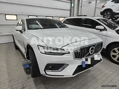 2021, Volvo / S60, 85974 км., gas 2021, Volvo / S60, 85974 км., gas
