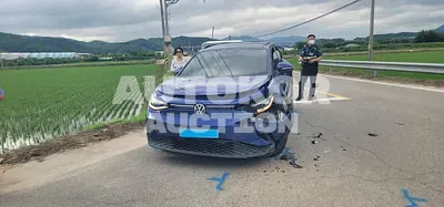 2023, Volkswagen / ID.4, VIN: WVGZZZE2ZPE054178, 25096 км., electric 2023, Volkswagen / ID.4, VIN: WVGZZZE2ZPE054178, 25096 км., electric