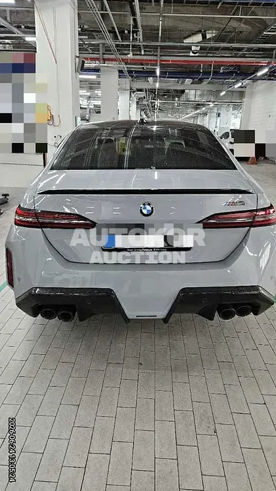 2025, BMW / M5, 11203 км., hybrid 2025, BMW / M5, 11203 км., hybrid