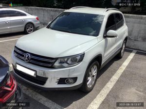 2016, Volkswagen / Tiguan, VIN: WVGZZZ5NZGW557471, 42659 км., diesel, 0 куб.см.
