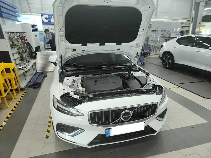2023, Volvo / S60, VIN: 7JRZSL126PG254852, 0 км., hybrid, 0 куб.см.