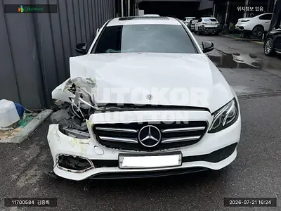 2020, Mercedes-Benz / e300, VIN: W1KZF4FB5LA827390, 84730 км., gas, 1991 куб.см. 2020, Mercedes-Benz / e300, VIN: W1KZF4FB5LA827390, 84730 км., gas, 1991 куб.см.