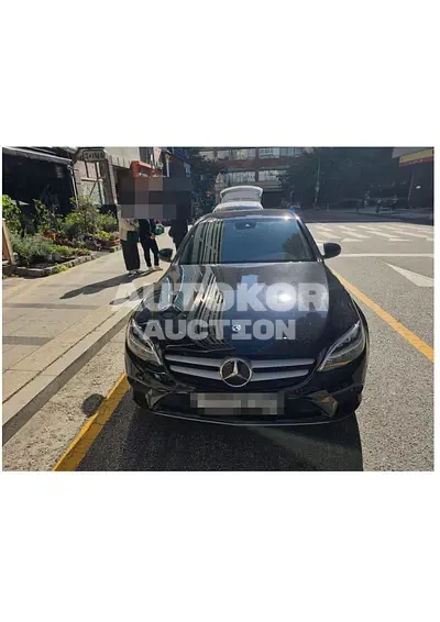 2019, Mercedes-Benz / c200, 69947 км., gas, 1991 куб.см. 2019, Mercedes-Benz / c200, 69947 км., gas, 1991 куб.см.