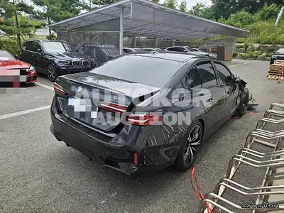 2025, BMW / 530, 51420 км., gas 2025, BMW / 530, 51420 км., gas