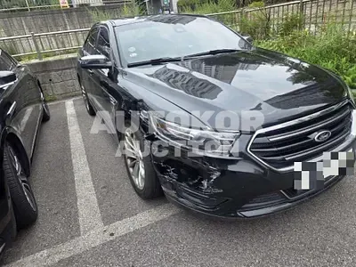 2015, Ford / Taurus, 123024 км., gas 2015, Ford / Taurus, 123024 км., gas