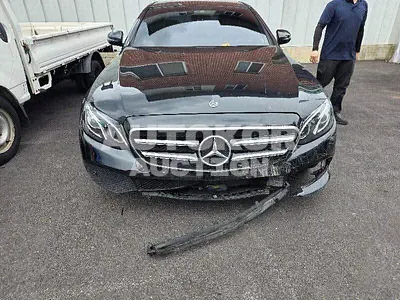 2020, Mercedes-Benz / e250, VIN: W1KZF4FB1LA846194, 61742 км., gas, 1991 куб.см. 2020, Mercedes-Benz / e250, VIN: W1KZF4FB1LA846194, 61742 км., gas, 1991 куб.см.