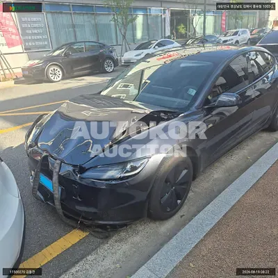 2025, Tesla / Model 3, VIN: LRW3E7FS2SC654884, 15729 км., electric, 1 куб.см. 2025, Tesla / Model 3, VIN: LRW3E7FS2SC654884, 15729 км., electric, 1 куб.см.