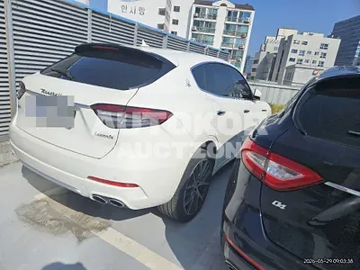 2017, Maserati / Levante, 26187 км., gas 2017, Maserati / Levante, 26187 км., gas