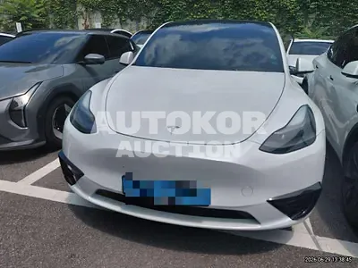2021, Tesla / Model Y, 56229 км., electric 2021, Tesla / Model Y, 56229 км., electric
